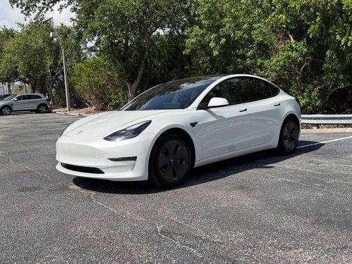 White 2023 Tesla Model 3 Base