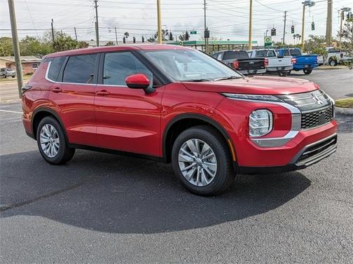 2025 Mitsubishi Outlander ES