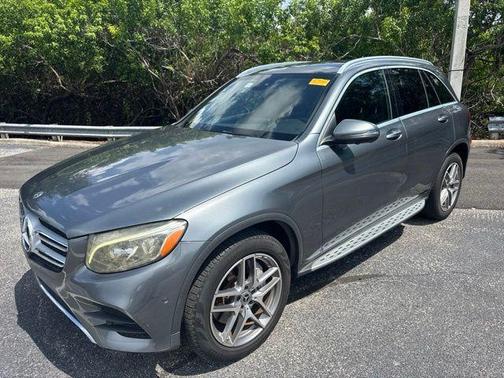 Gray 2019 Mercedes-Benz GLC 300 Base