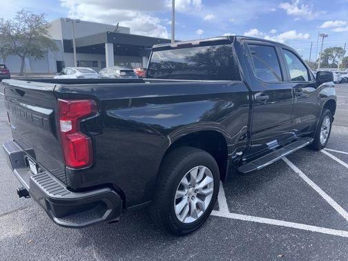 2021 Chevrolet Silverado 1500 Custom
