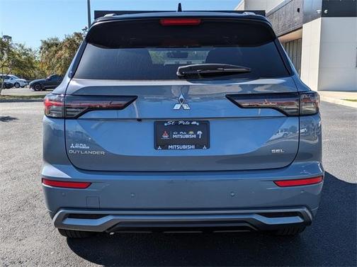 2025 Mitsubishi Outlander SEL