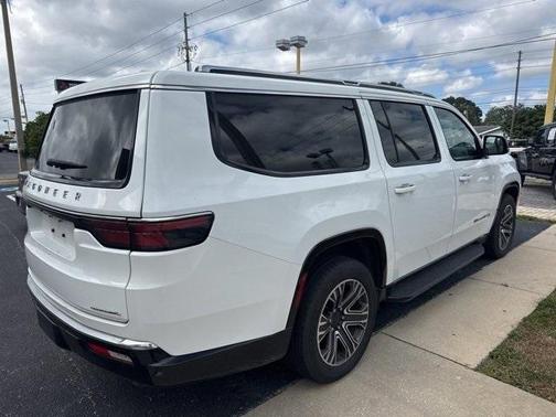 2023 Jeep Wagoneer L Series II