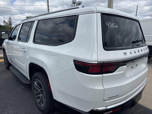 2023 Jeep Wagoneer L Series II