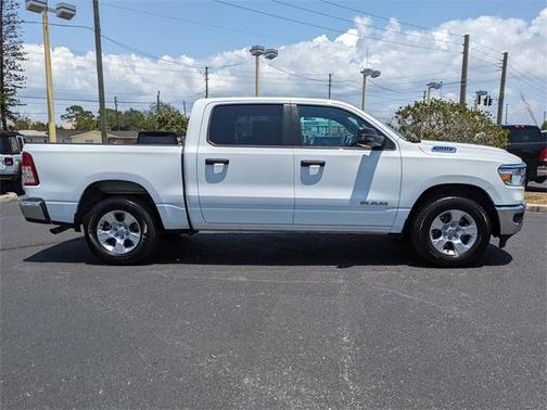 2024 RAM 1500 Big Horn/Lone Star