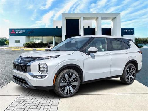2025 Mitsubishi Outlander SE
