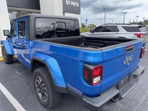 2023 Jeep Gladiator Overland