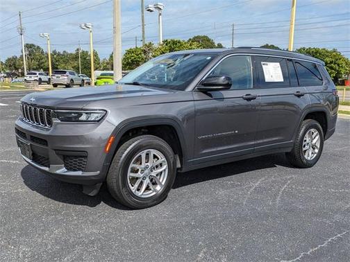 2023 Jeep Grand Cherokee L Laredo