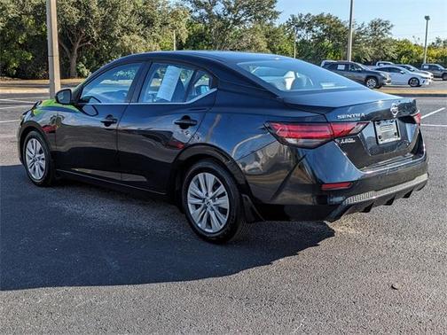 2022 Nissan Sentra S