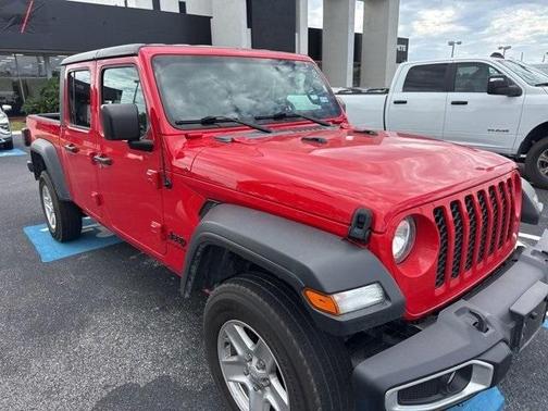 2023 Jeep Gladiator Sport