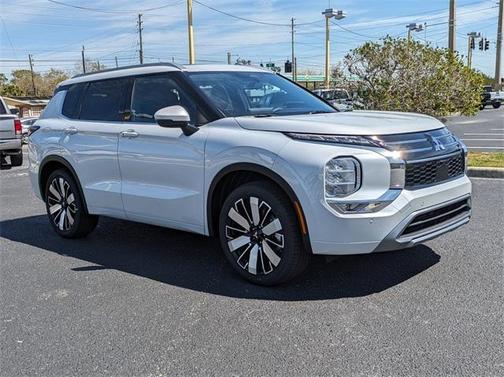 2025 Mitsubishi Outlander SEL