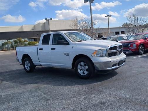 2024 RAM 1500 Classic SLT
