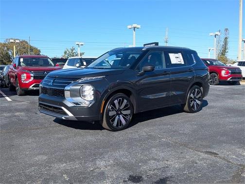 2026 Mitsubishi Outlander SEL