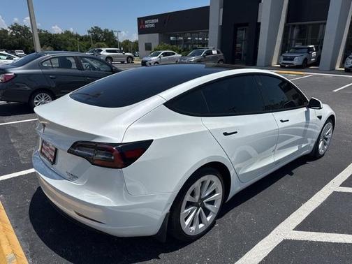 2021 Tesla Model 3 Standard Range Plus