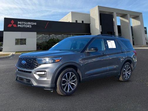 2023 Ford Explorer ST-Line
