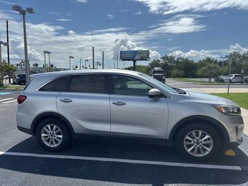 2019 Kia Sorento L