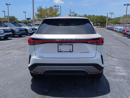 White Pearl 2023 Lexus RX 350 350