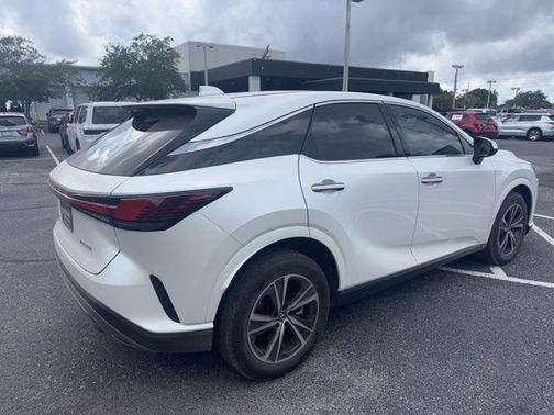 White Pearl 2023 Lexus RX 350 350