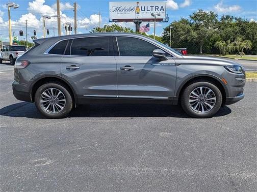 2023 Lincoln Nautilus Standard