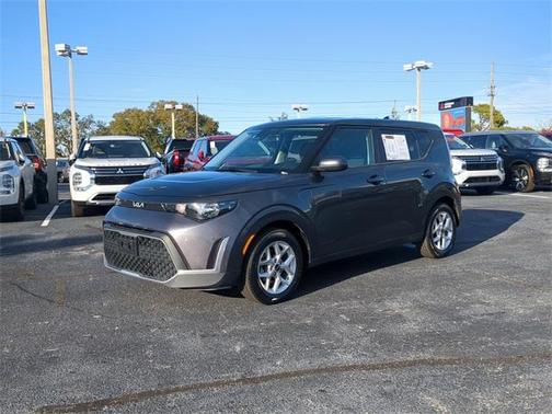 2024 Kia Soul LX