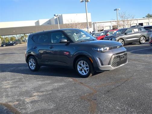 2024 Kia Soul LX