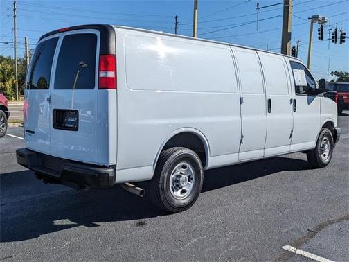 2022 Chevrolet Express 2500 Work Van