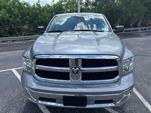 Billet Silver Metallic Clearcoat 2024 RAM 1500 Classic SLT