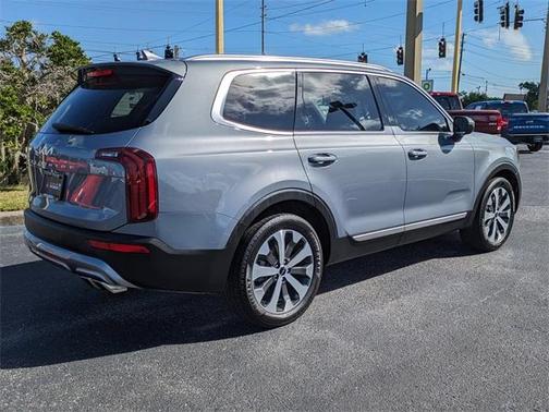 2022 Kia Telluride S