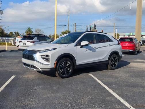 2026 Mitsubishi Eclipse Cross SE