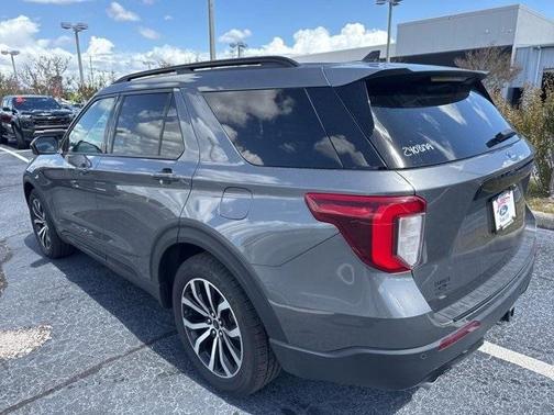 2023 Ford Explorer ST-Line