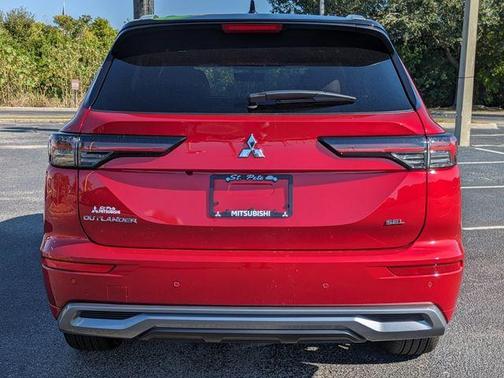 2025 Mitsubishi Outlander SEL