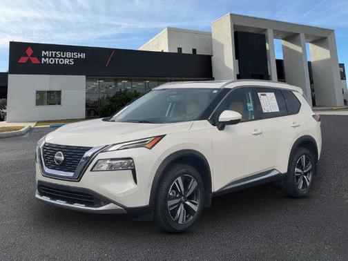 White 2021 Nissan Rogue Platinum
