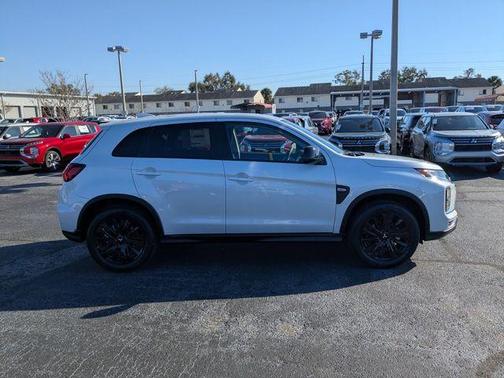 White Diamond 2026 Mitsubishi Outlander Sport 2.0 LE