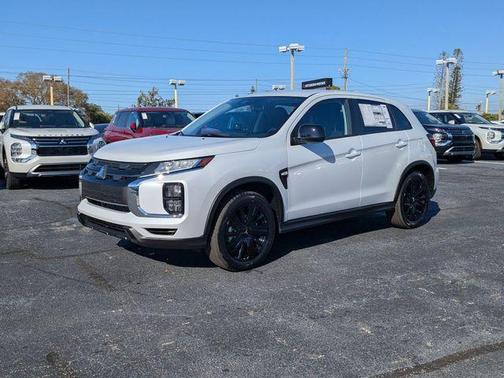 White Diamond 2026 Mitsubishi Outlander Sport 2.0 LE