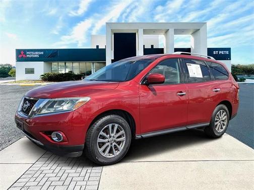 2016 Nissan Pathfinder SV