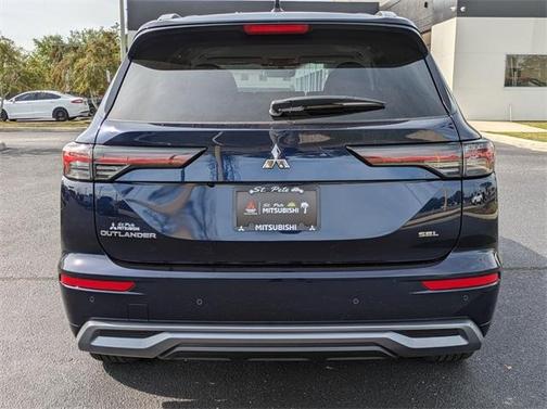 2025 Mitsubishi Outlander SEL