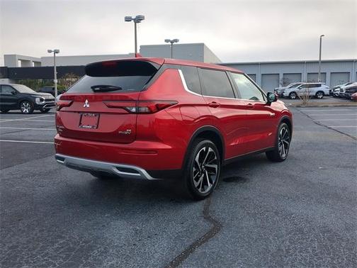 2025 Mitsubishi Outlander PHEV SE