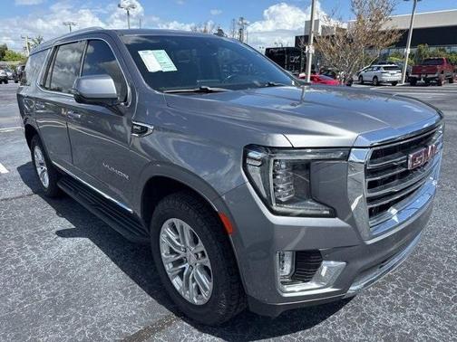 2021 GMC Yukon SLT