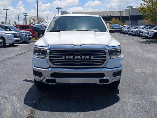 Bright White Clearcoat 2023 RAM 1500 Laramie