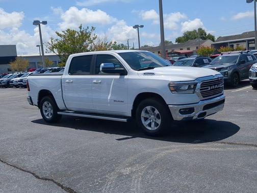 Bright White Clearcoat 2023 RAM 1500 Laramie