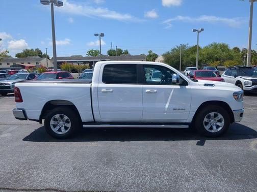 Bright White Clearcoat 2023 RAM 1500 Laramie