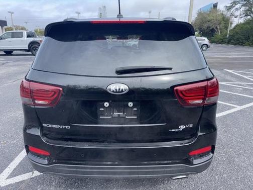 2020 Kia Sorento S