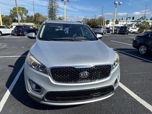 2016 Kia Sorento EX