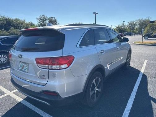 2016 Kia Sorento EX