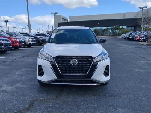 2021 Nissan Kicks S