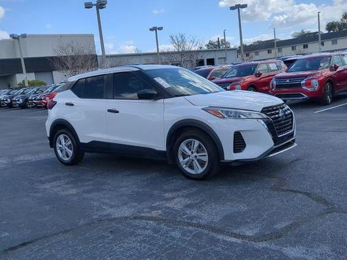 2021 Nissan Kicks S