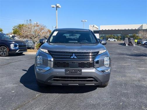 2022 Mitsubishi Outlander 