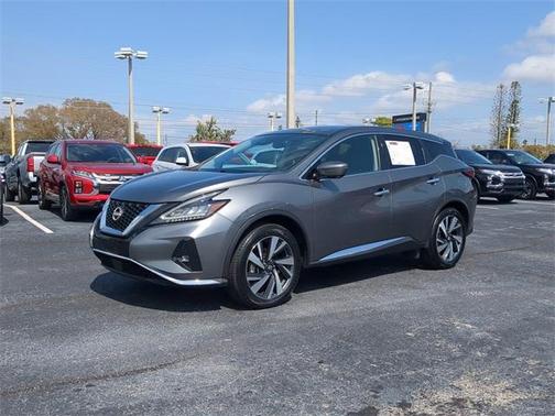 2023 Nissan Murano SL