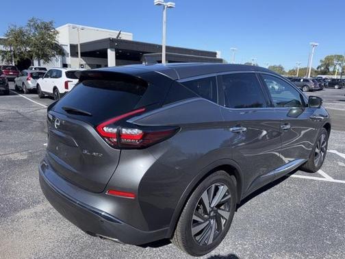 2023 Nissan Murano SL