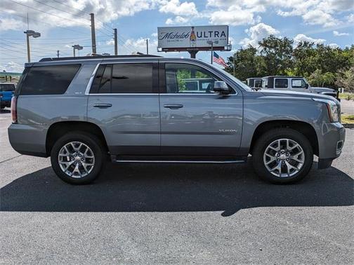 2019 GMC Yukon SLT