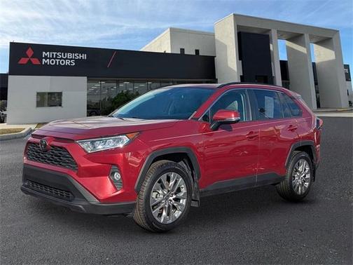 2020 Toyota RAV4 XLE Premium